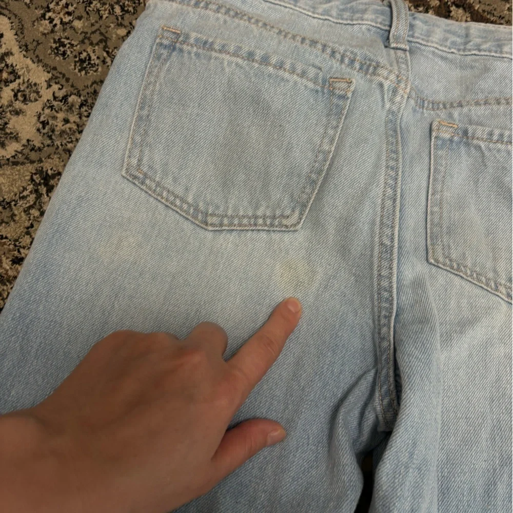 Old navy high-rise slouchy-straight jeans